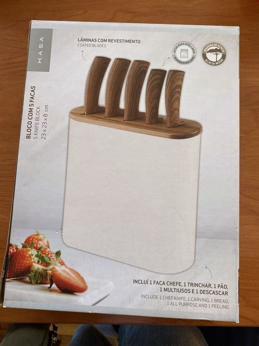 Bloco com 5 facas novas
