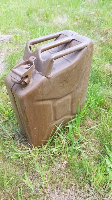 Kanister  20 litrów metalowy