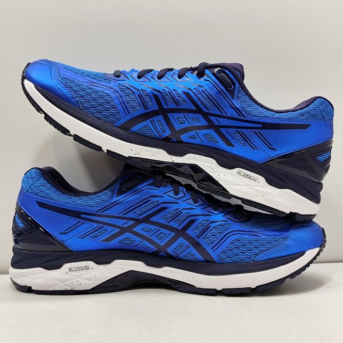 кросівки Asics Noosa GT-2000 5 46р/29.5см