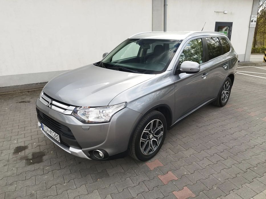 Mitsubishi Outlander Mitsubishi Outlander 2.0 4x4 Automat Xenon Navi Skóra Elektryczna Klap