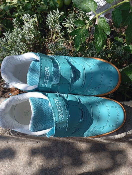 Красовки в отличном состоянии,были одеты 1 раз