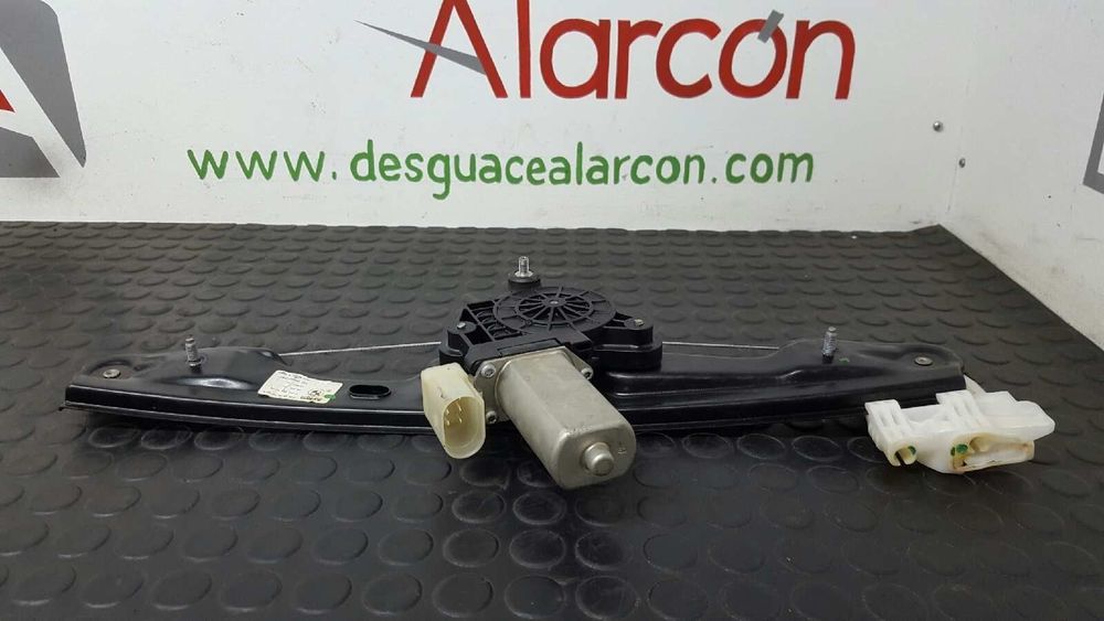 ELEVADOR TRASEIRO DIREITO BMW SERIE 1 LIM. (F20) 120D