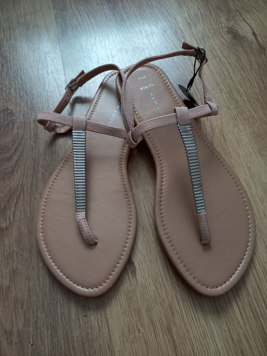 Sandałki damskie nowe