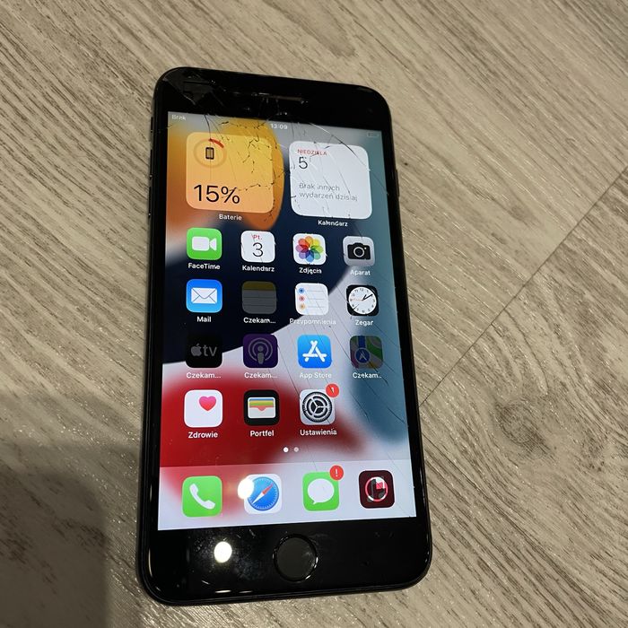 Uszkodzony Iphone 7 Plus
