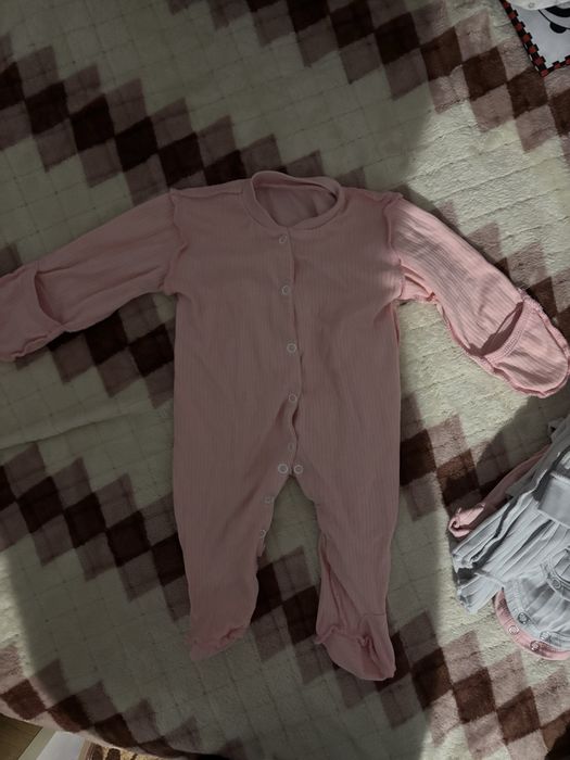 Продам детские вещи