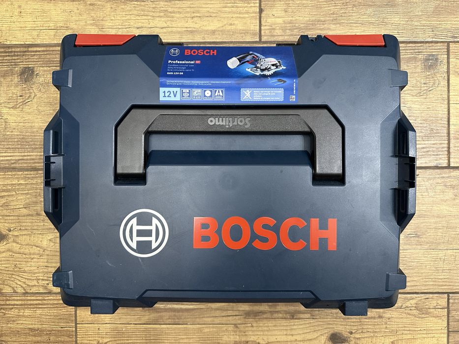 Piła tarczowa Bosch GKS 12V-26 + walizka L-BOXX, GAL 12V-40 + 2x 2AH
