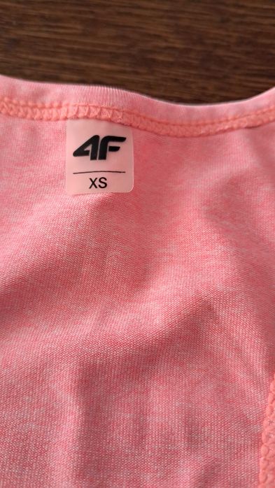 Stanik sportowy, top Cropp 4f xs 34 kod87