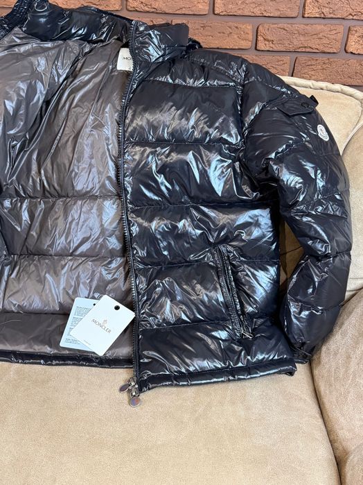 Куртка Moncler нова