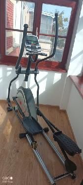 Orbitrek podium elektryczny