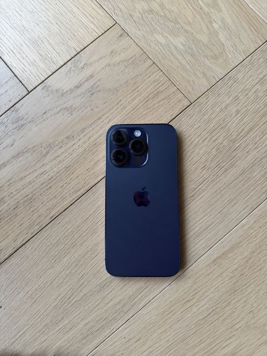 iPhone 14 pro deep purple