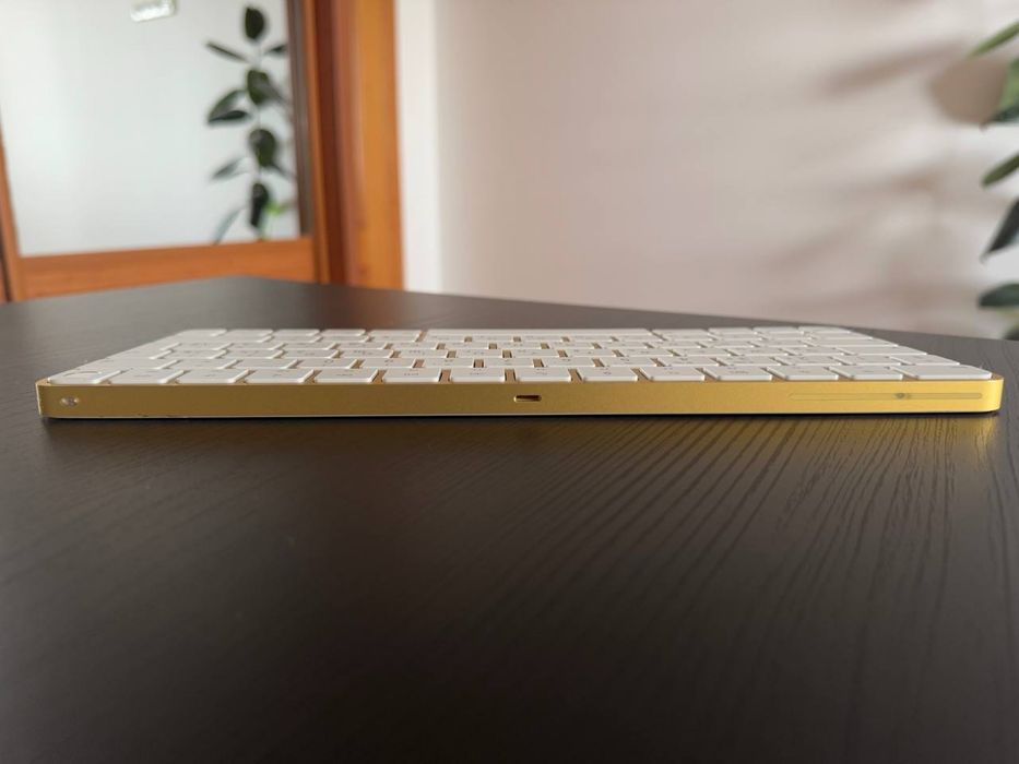 652-Apple Magic Keyboard TouchID