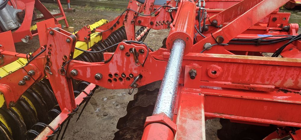 Brona talerzowa POTTINGER  4 metry