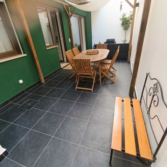 Exclusive Apartment in the Historic Center of Figueira da Foz – Contemporary Renovation, Private 30 m² Terrace and a Prestigious Location