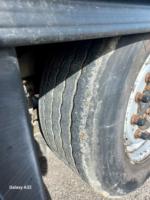 Semi reboque schmitz 2014