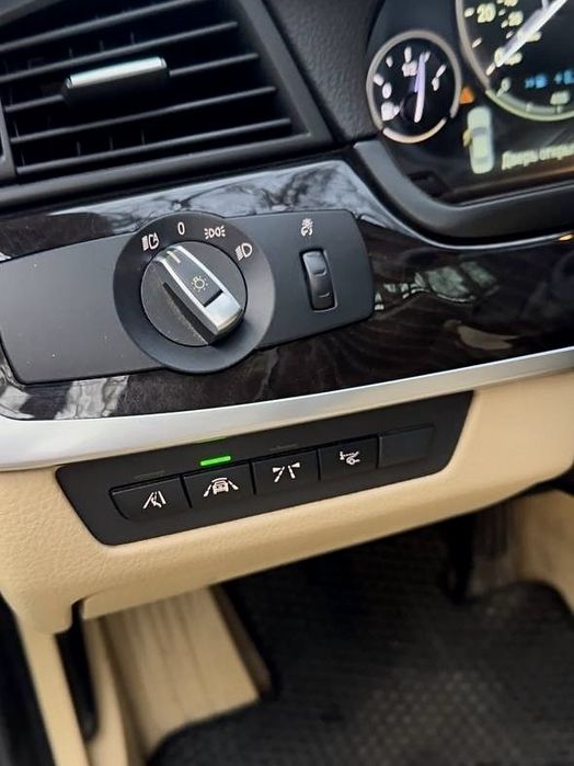 BMW 5 Series 2014 VIN WBA5B1C54ED480053 фото оголошення 10 з 21