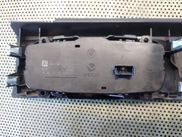 Botão / interruptor de luzes BMW 1 (F21)