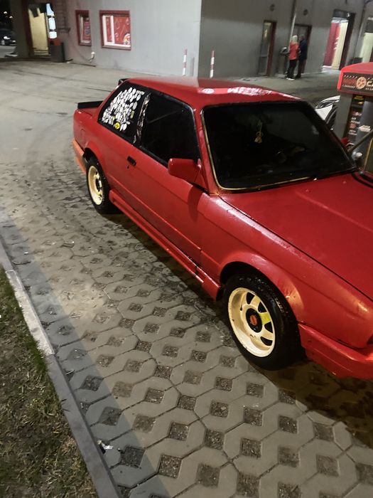 Продам обменяю бмв е30