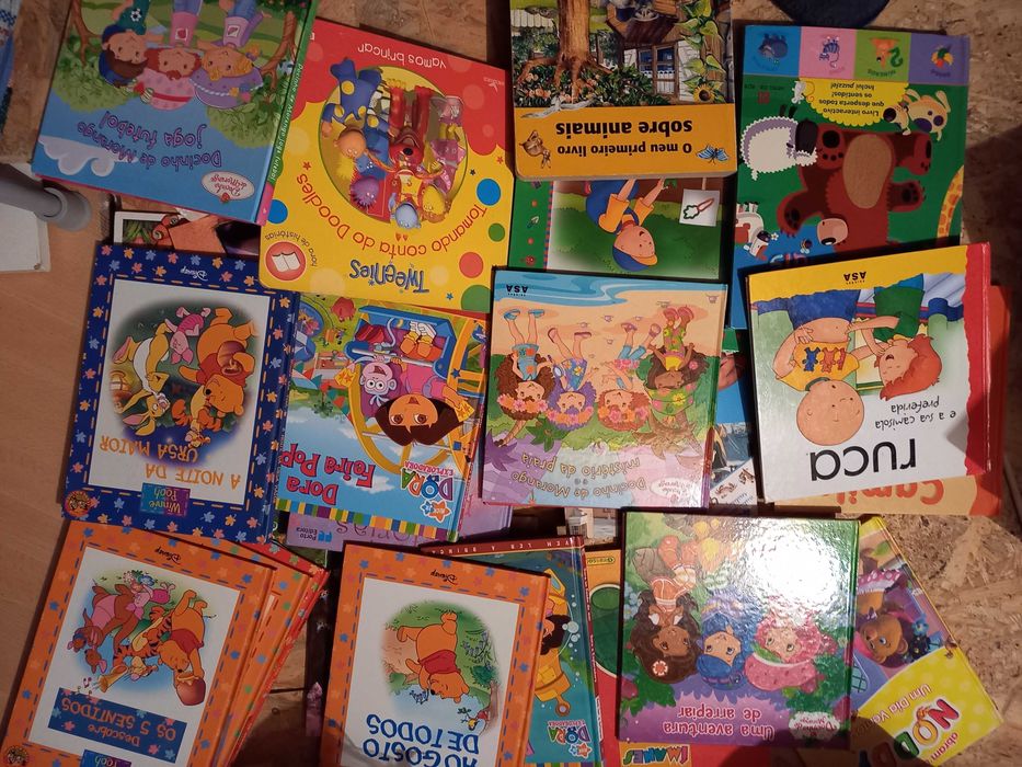 Livros infantis como novos