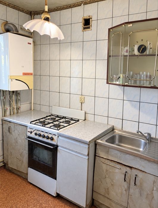Продам 2 ком квартиру с АГВ  на Горном