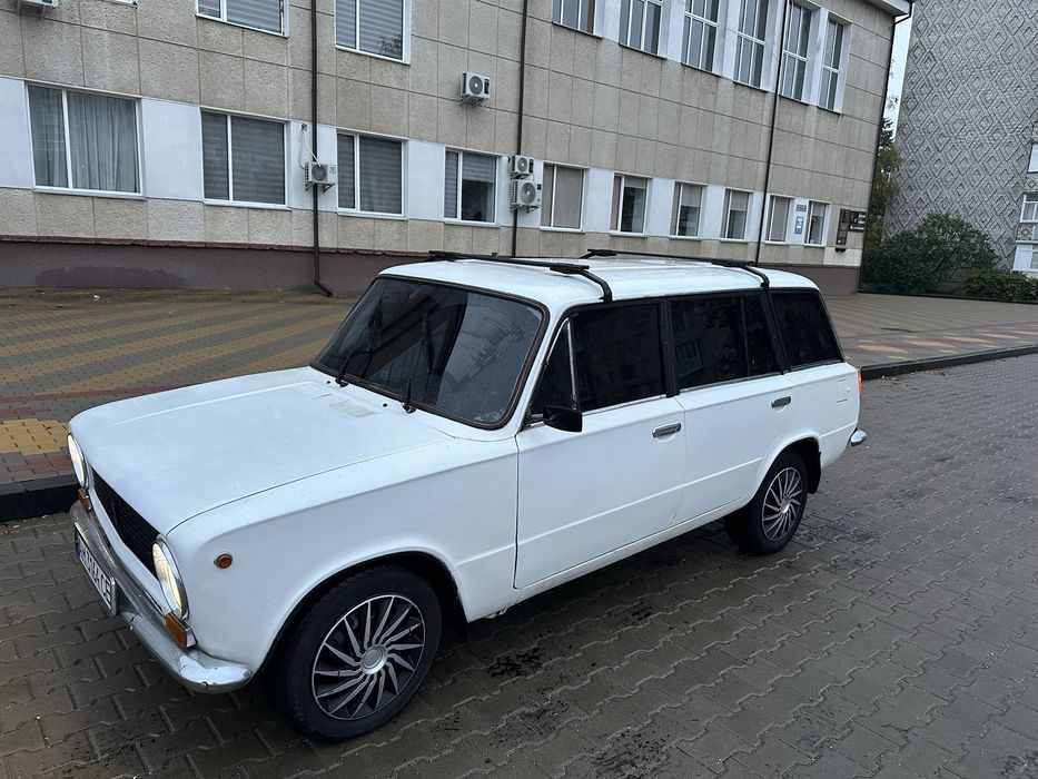 продам жигулі 2102