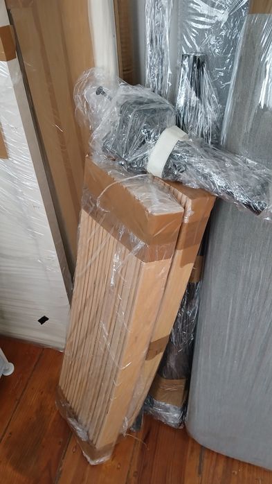Cama Ikea "Slattum"