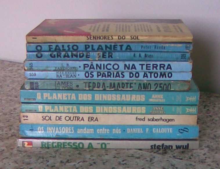 Livros de bolso de Ficção Científica – antigos / raros