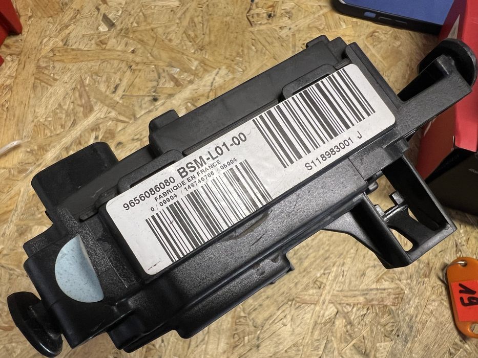 BSM Skrzynka bezpieczników Citroen Peugeot L01 L02 L04 R01 R02 R05