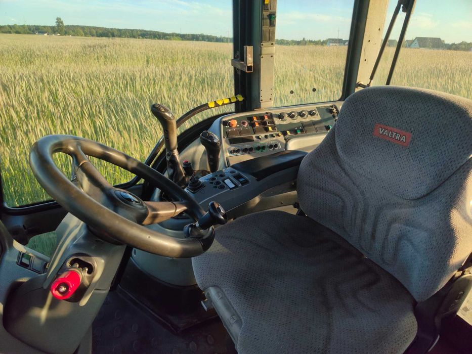 VALTRA T140 tuz tur