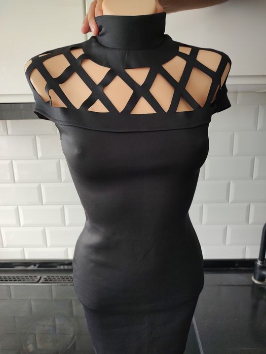 Sukienka mała czarna