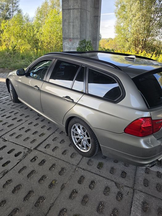 BMW e91 320d xdrive