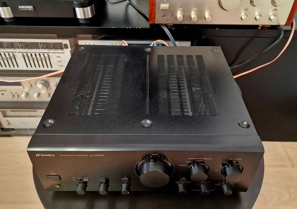 Wzmacniacz Sansui AU 607 MR czarny piękny