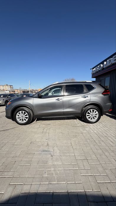 Nissan Rogue Ніссан Рог SV AWD 2017 р 2,5 бенз АКПП
