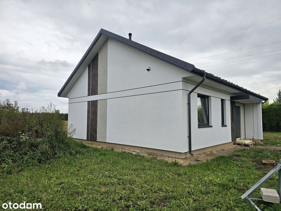 NOWOCZESNY DOM - 91 m² energooszczędnego komfortu bez zbędnych metrów.