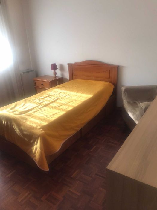 Quarto estudantes M/F