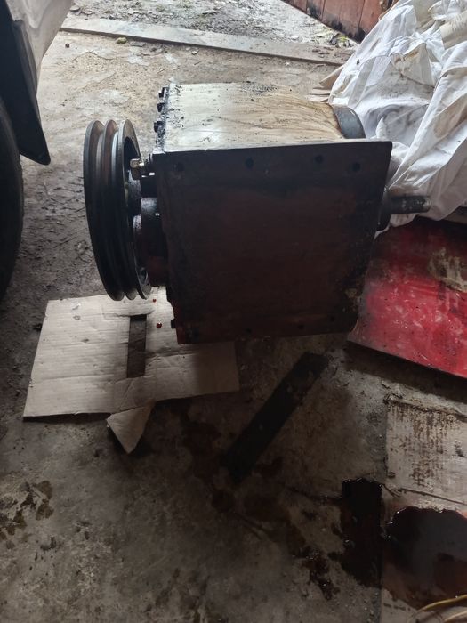 Редуктор планетарний