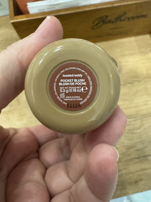 Румʼяна Rhode, Toasted Teddy, б/у, тільки свотч