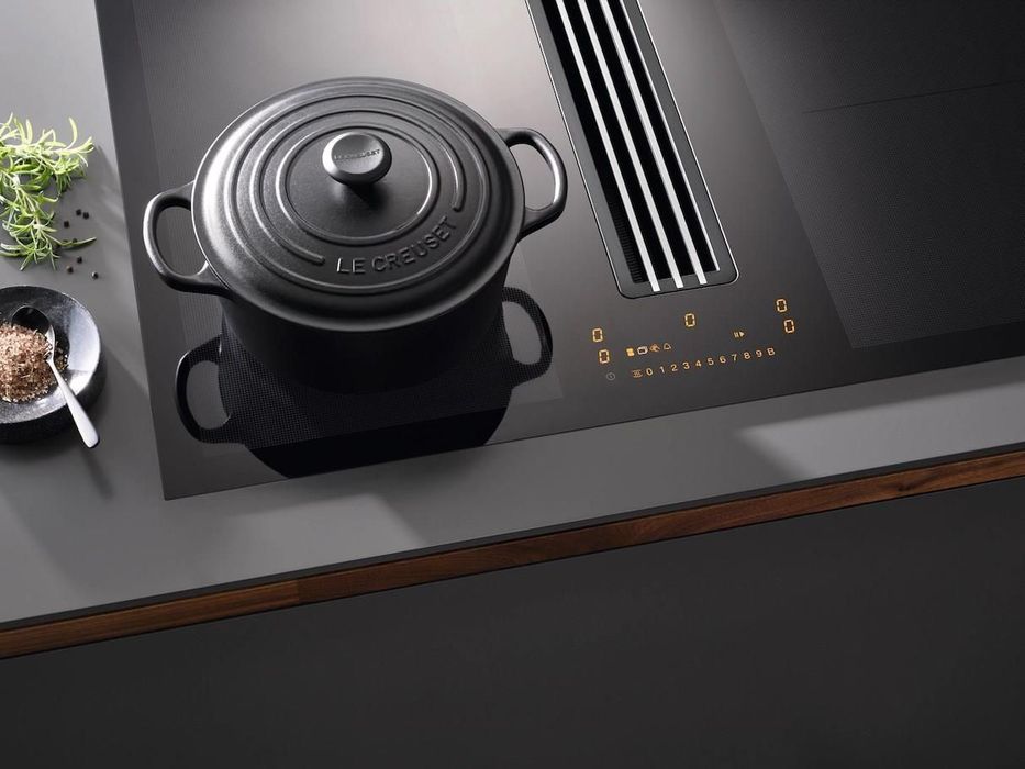 Płyta zintegrowanym okapem Miele KMDA 7476 FL-FR