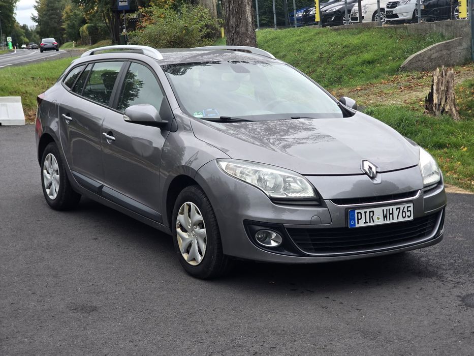 Renault Megane III Kombi 1.6 Ben. 2013 | Hak, Isofix