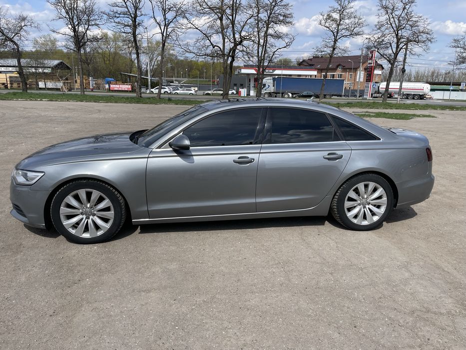 Продаю власне авто Audi A6C7