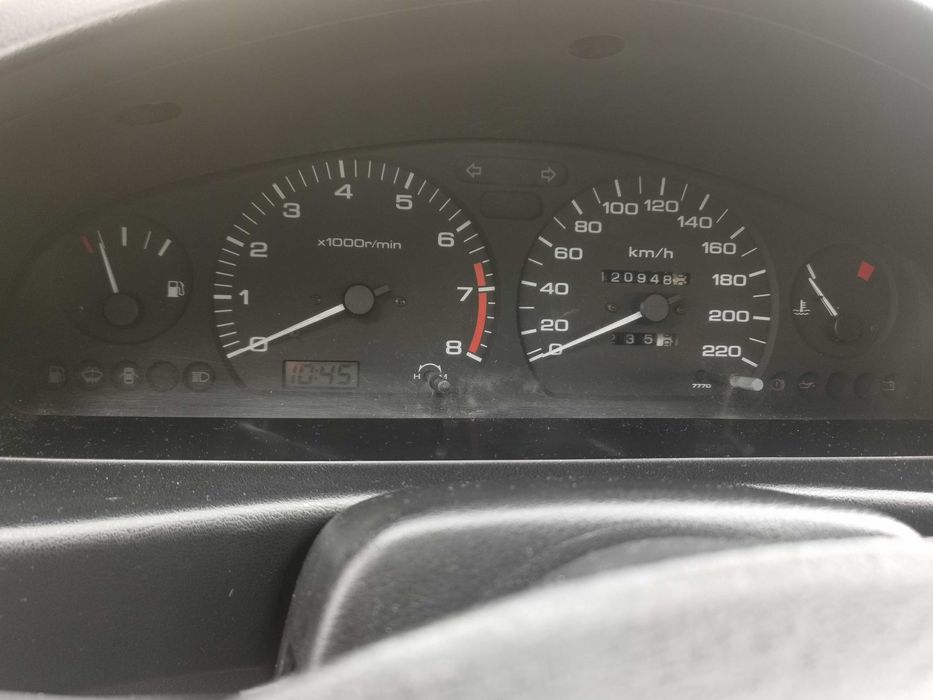 Nissan Sunny 1.4  121.000 Kms