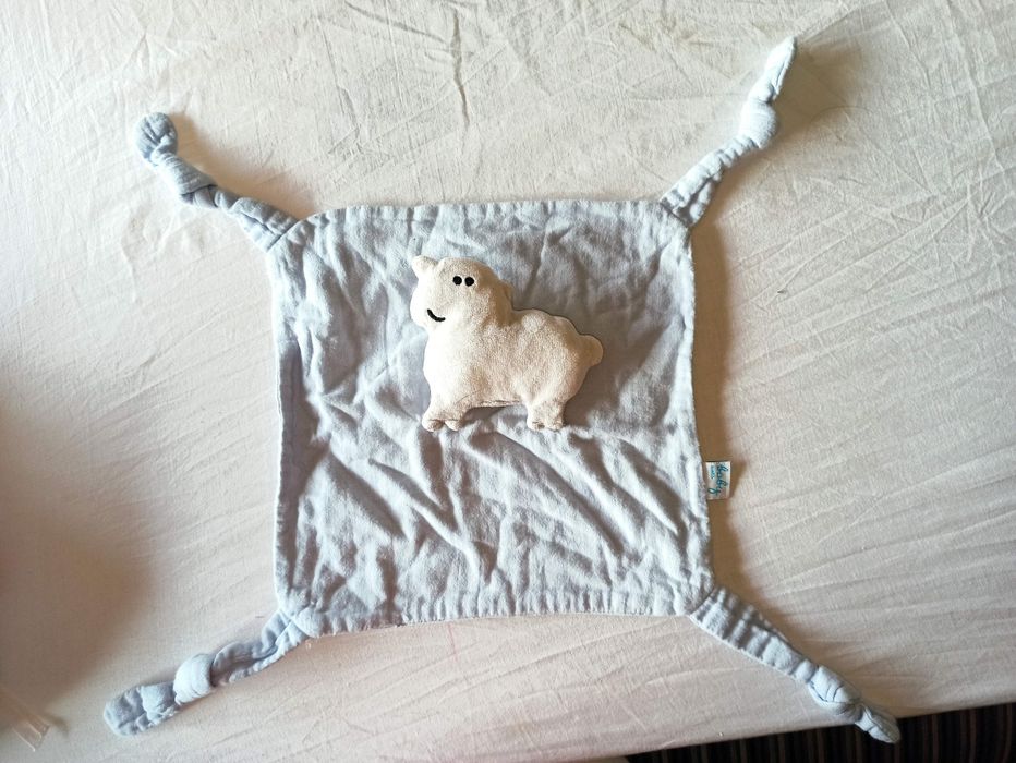 Dou dou azul bebé com ovelhinha