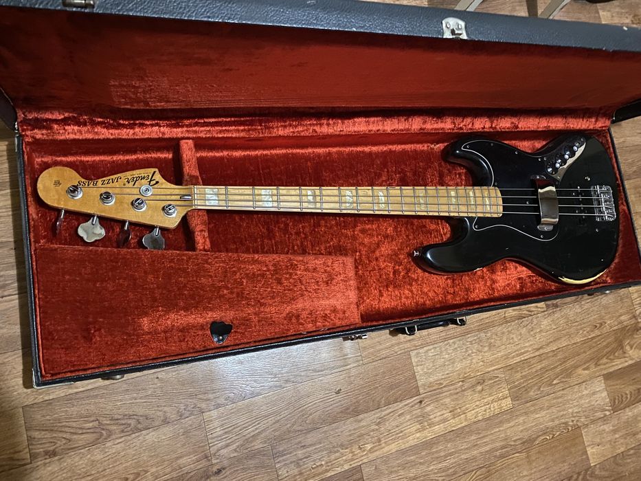 Fender Jazz Bass 1975. Джаз бас. All Original.
