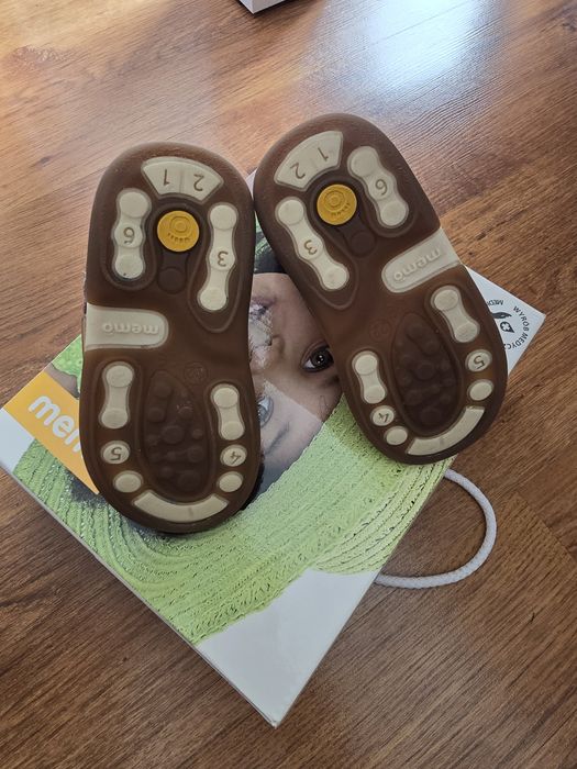 Sandałki Buty Memo Agnes 22