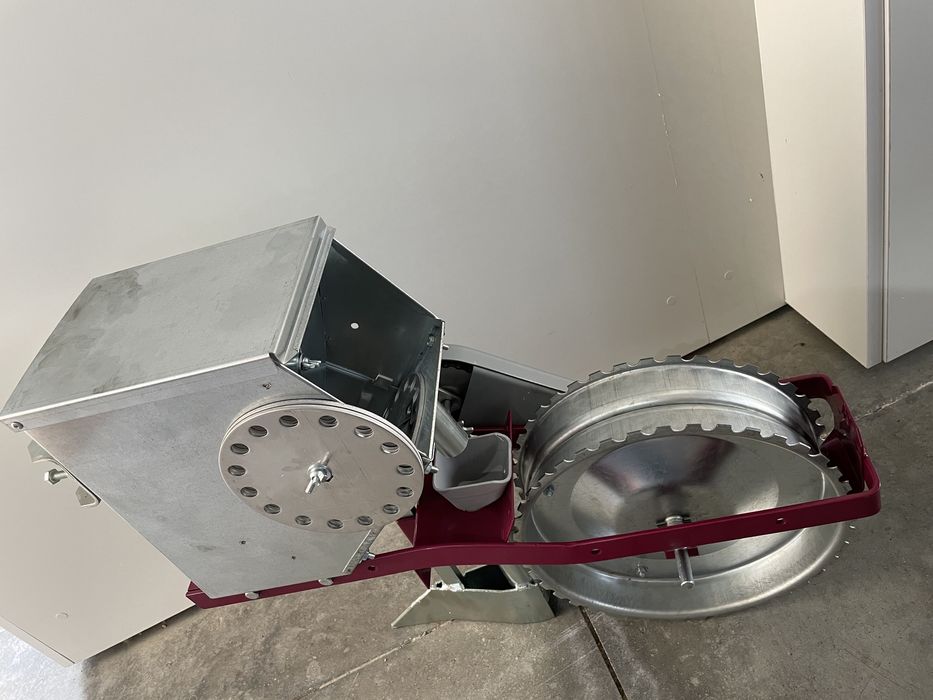 Semeador de milho para motocultivador