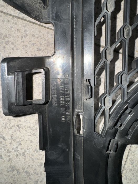 Grelha original mercedes benz w177