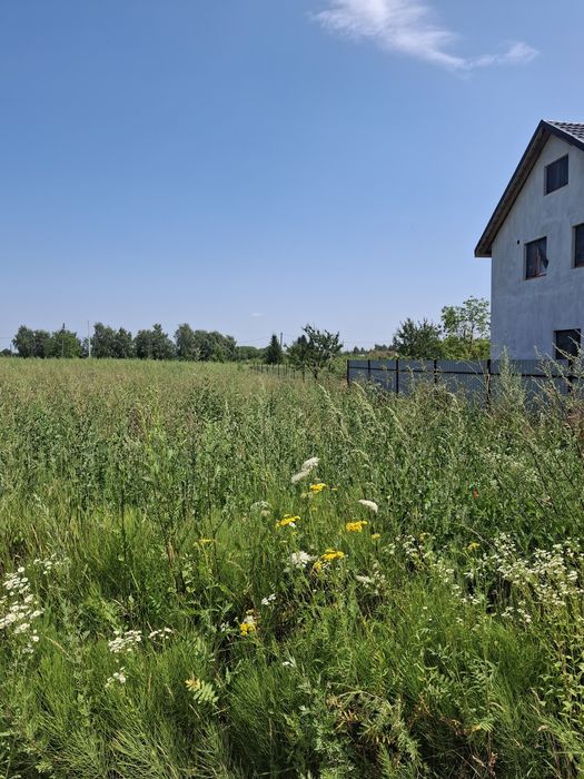 Продаж земельної ділянки під забудову м.Почаїв