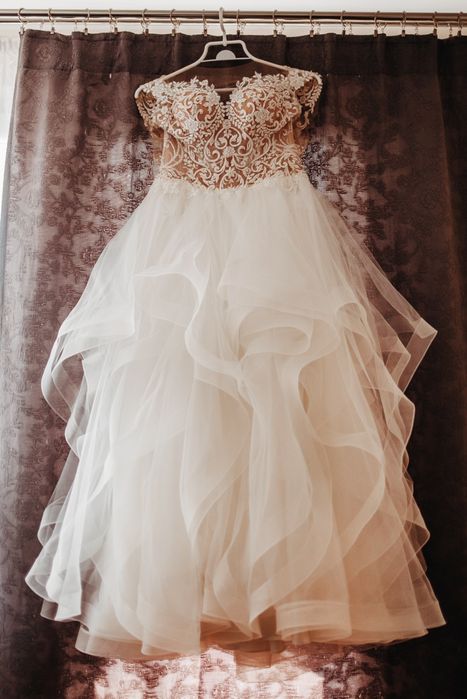 SUKNIA ŚLUBNA marki Papilio Model: BUTTERFLY .