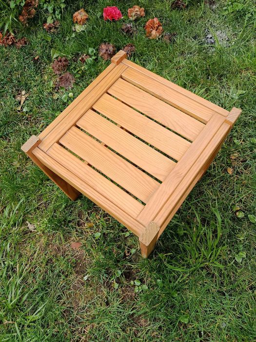 Mesa de apoio em pinho 50cm