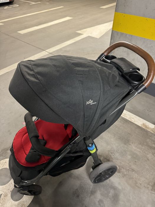 Joie signature spacerówka