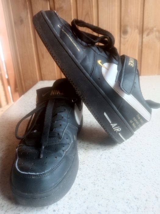 Кросівки жіночі Nike